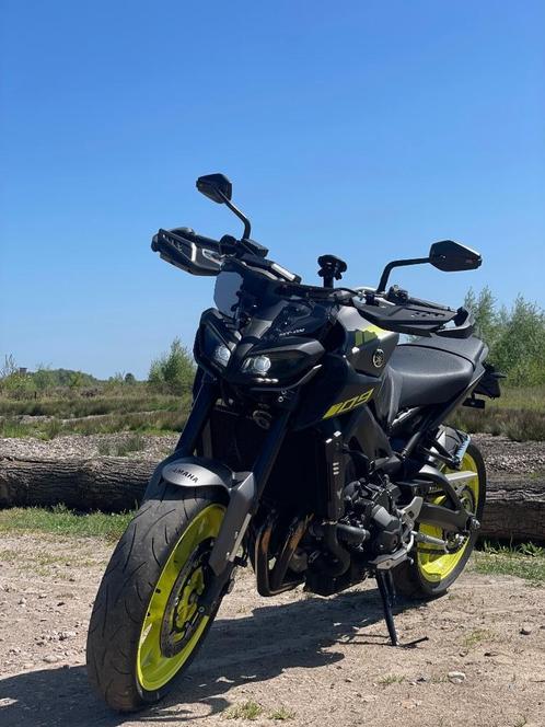 Yamaha MT-09 2018, Slechts 6.700 km gelopen Nieuwstaat