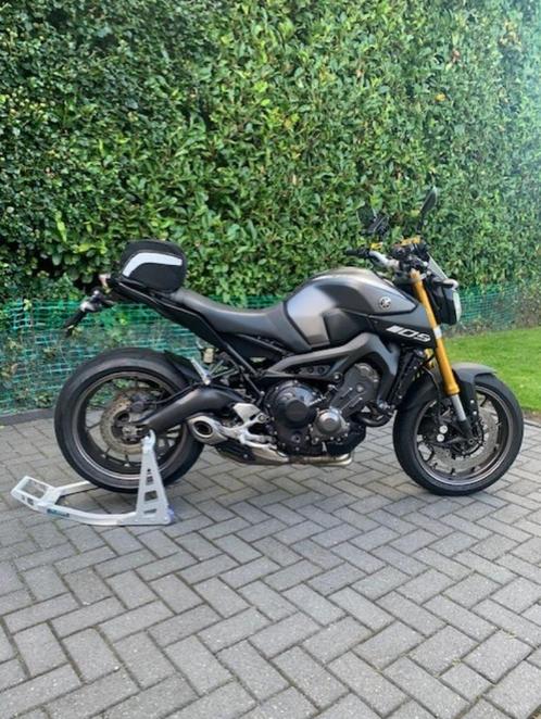Yamaha MT 09  MT09 met 23.800 km van 2016