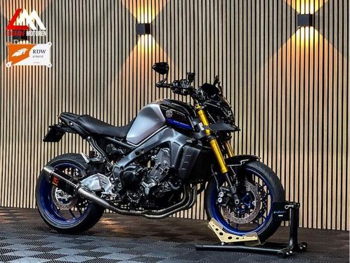 YAMAHA MT 09 SP - A2VOL GOED LEZEN  - VOL OPTIES 