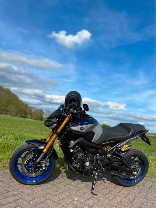 Yamaha MT 09 SPArrowSilver blu carbon