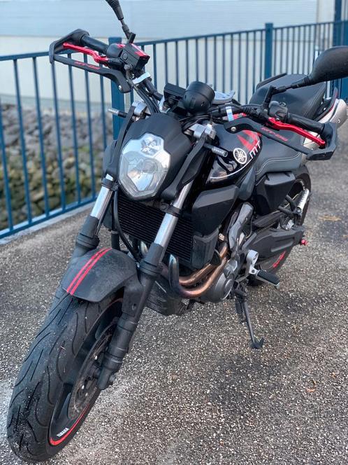 Yamaha MT03 660cc 35 kW 2008 akrapovic barracuda