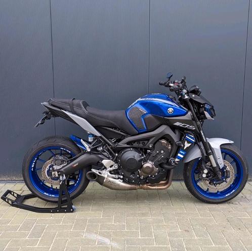 Yamaha MT09 (bj 2020) Akrapovic