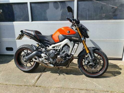 YAMAHA MT09 mt 09 naked bike z750 z800 mt07