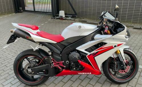 Yamaha R1 2008