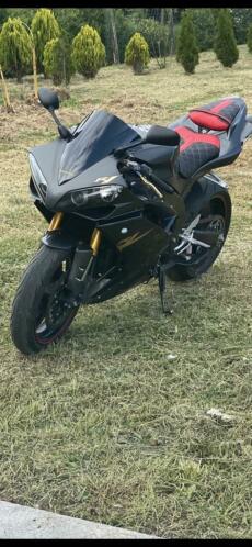 Yamaha R1