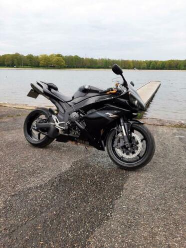 Yamaha R1 Midnight Black 2007 RN19