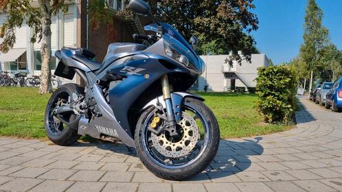 Yamaha R1 uit 2005 met 53000 km