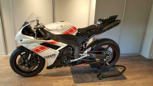 Yamaha R1 van 2008.