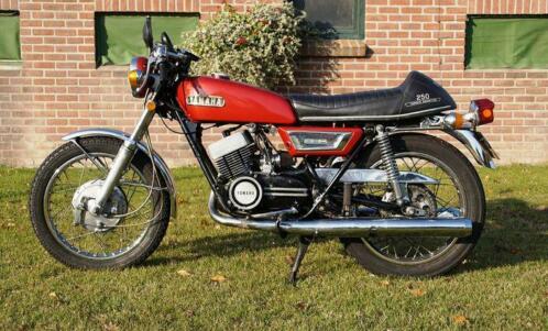 Yamaha - R5F - 6 speed - 350 cc - 1972