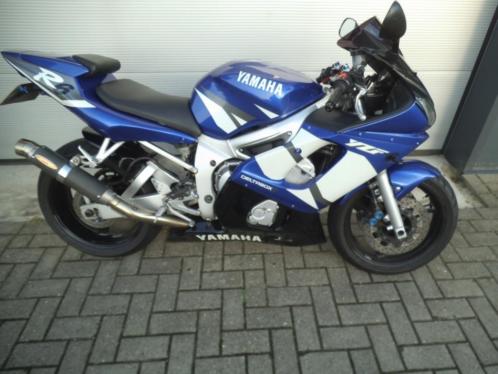 Yamaha R6 10 2002