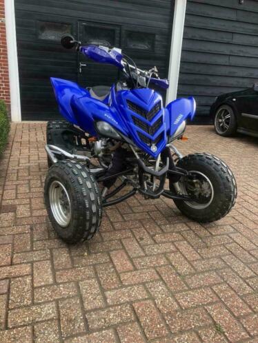 Yamaha raptor 700R. met kenteken maar 6000 km