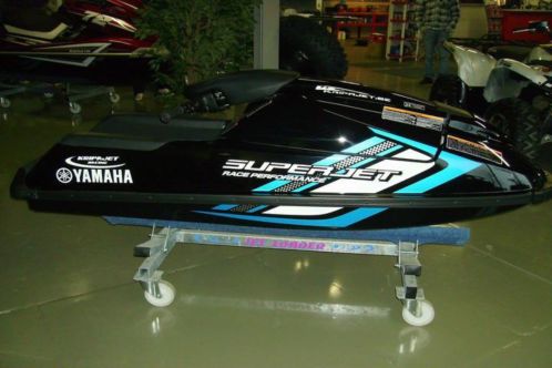 YAMAHA SUPERJET 701cc MODEL 2015 AAN BODEMPRIJZEN 