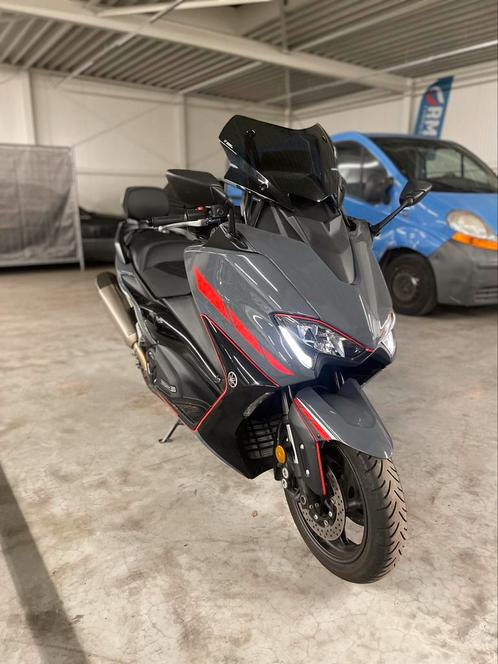 Yamaha T-Max 560 2021 TECHMAX AKRAPOVIC Nieuwstaat Bomvol