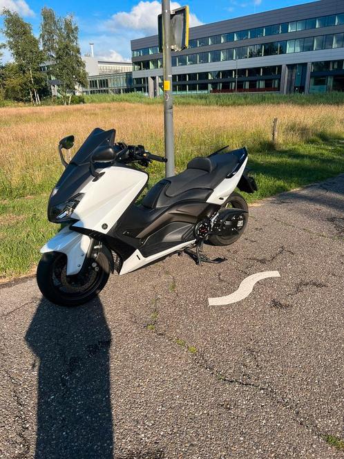 Yamaha tmax abs 530