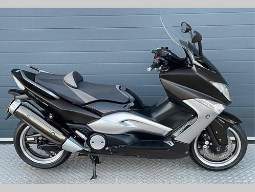 YAMAHA TMAX TECH MAX (bj 2011)