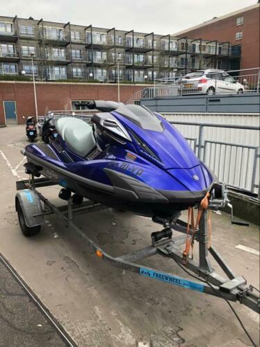 Yamaha waverunner fx sho 210 pk supercharged