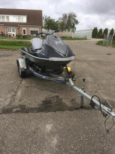 Yamaha Waverunner jetski VX1100 de luxe 
