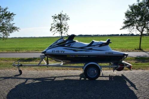 Yamaha waverunner VX Cruiser HO (Vaaruren 64)