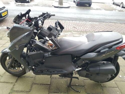 Yamaha X-MAX 125250300