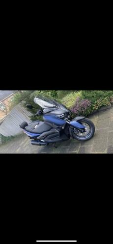 Yamaha X-MAX 300 2020 incl. extras amp facturen onderhoud