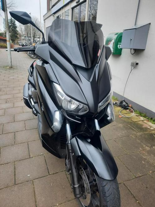 YAMAHA X-MAX. 400 CC 2015