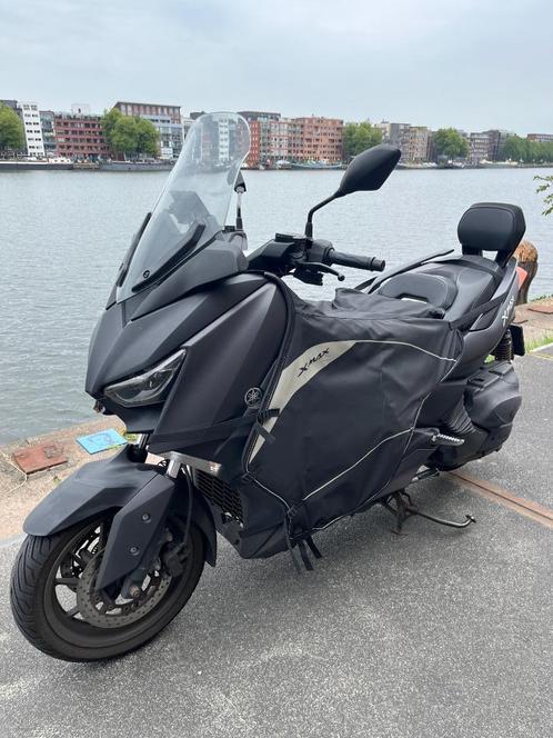 YAMAHA X-Max 400 Mat Grijs (2018)