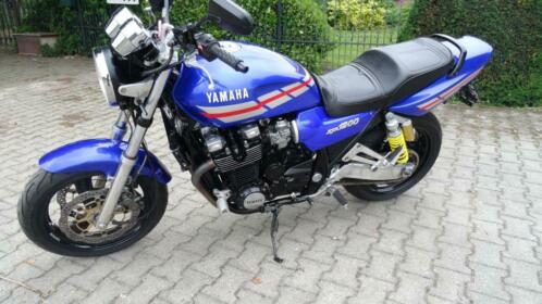 yamaha xjr 1200