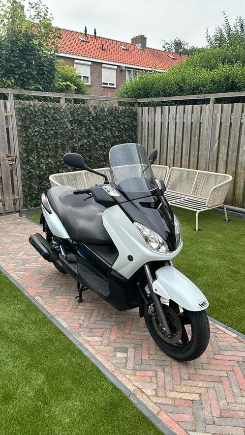 Yamaha Xmax Motorscooter