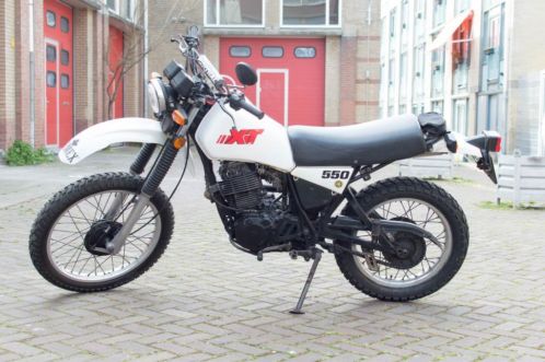 Yamaha XT550