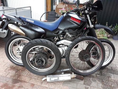 Yamaha XT600e bj 2002 tank en kappen orginele wielen