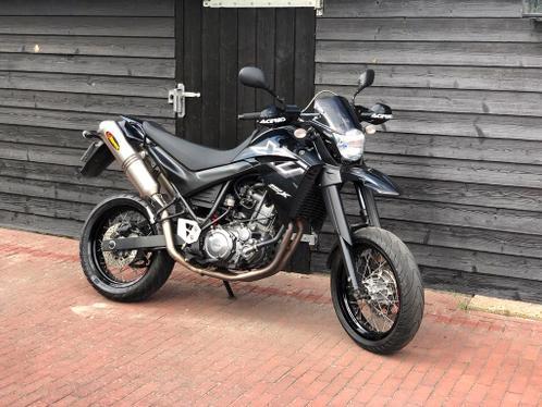 Yamaha XT660x  LAGE KM STAND  akrapovic  TOPSTAAT