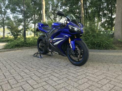 Yamaha YZF-R1 RN19 R1