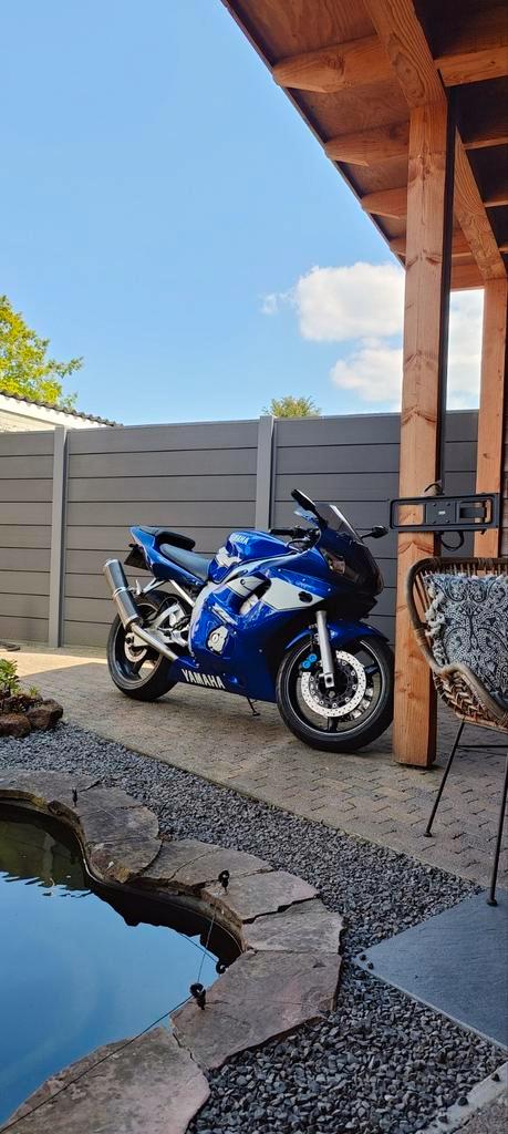 Yamaha yzf R6