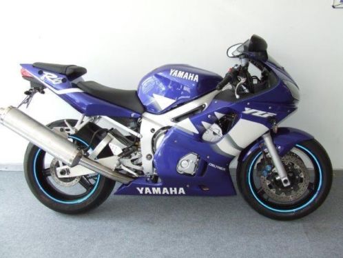 Yamaha YZF R6 (bj 2000)