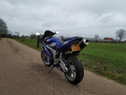 Yamaha yzf R6 uit 2000 te koop