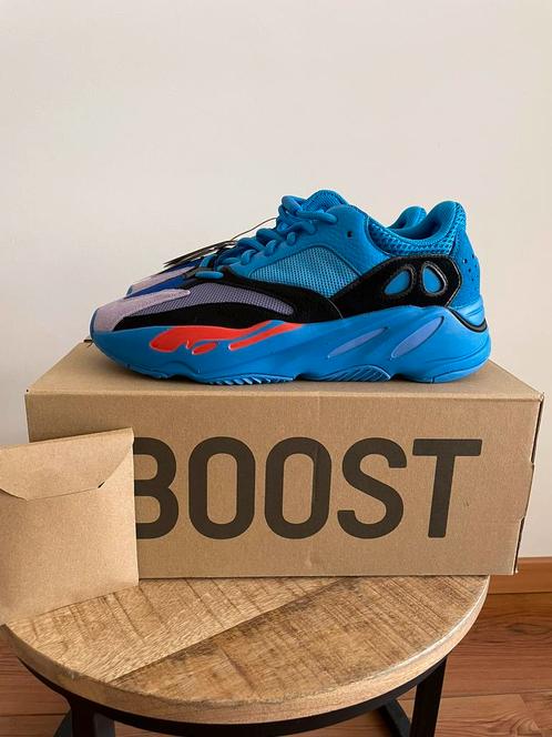 hi res blue yeezy 700