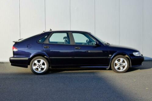 Youngtimer Saab 9-3 Turbo 2001 Blauw