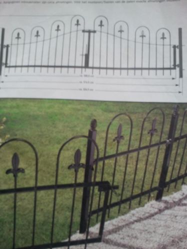 Zaandam 9 hekken 2 inrijprt 1 instaph 12 tussenp amp bevest.