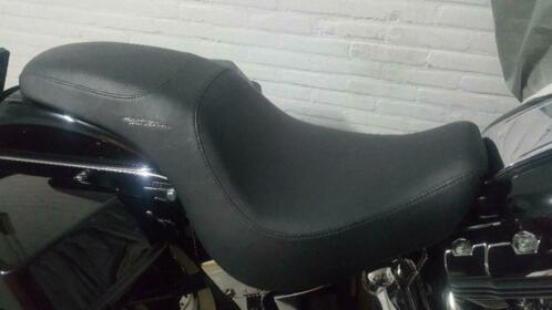 Zadel harley davidson softail