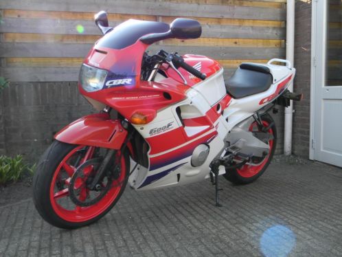 Zeer goed lopende Honda CBR 600 F2