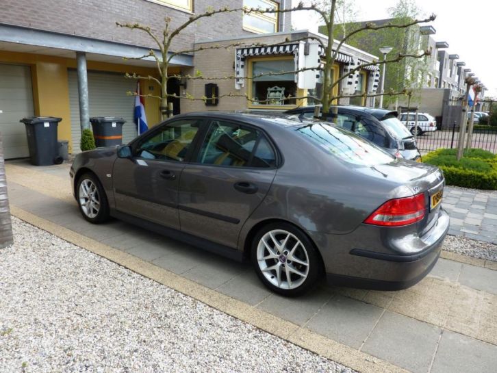 Zeer goede en mooie Saab 9-3 1.8 Turbo Antraciet  Lpi-G3