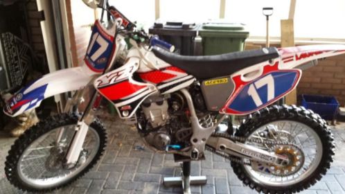 Zeer goede staat crossmotor yz400f yamaha 4takt