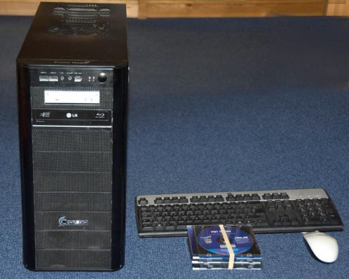 ZEER KRACHTIG PC Quad core i7, 18 GB RAM, SSD  2 x 3TB