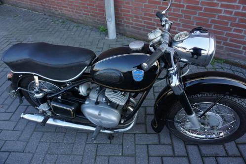 Zeer mooie  Adler MB 250 Twin 2 cilinder bj 1954