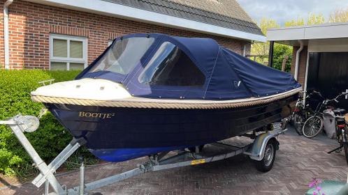 Zeer mooie CORSIVA 470 met Suzuki 4-takt  trailer