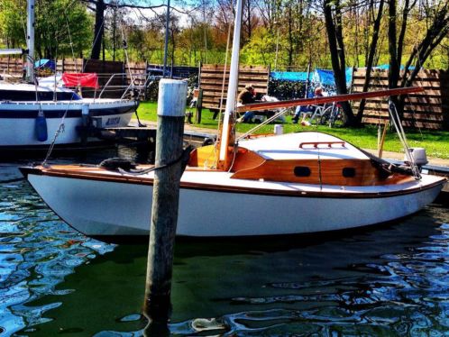 Zeer mooie Juno van der Stadt kajuitzeilboot, 7 meter