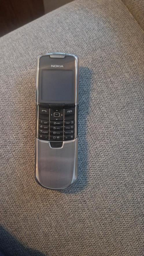 Zeer mooie, originele en complete Nokia 8800