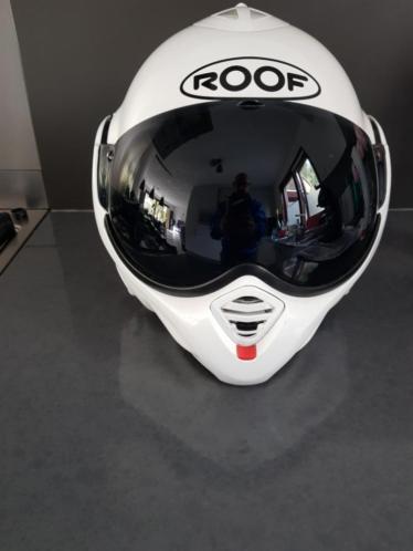 Zeer mooie Roof Desmo helm als nieuw maat S