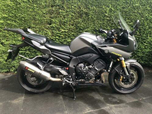 Zeer mooie Yamaha FZ8 met veel opties