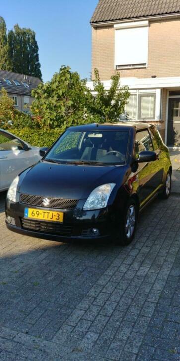 Zeer netjes en goed onderhouden Suzuki Swift 2006 Zwart